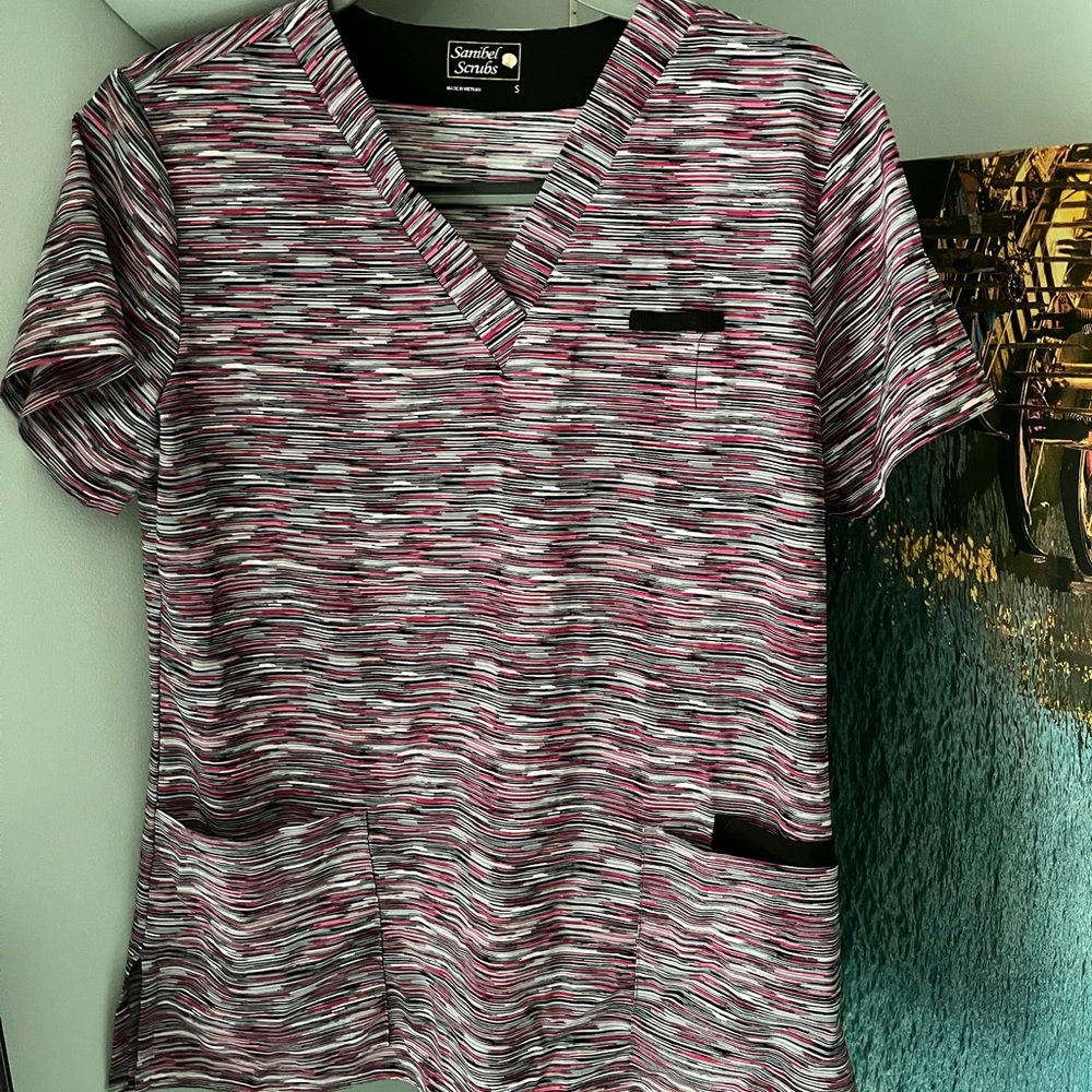 Sanibel Scrubs Multicolor Scrub Top